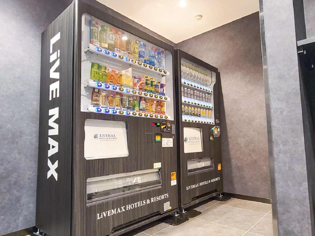 Hotel Livemax Premium Umeda East Osaka Esterno foto